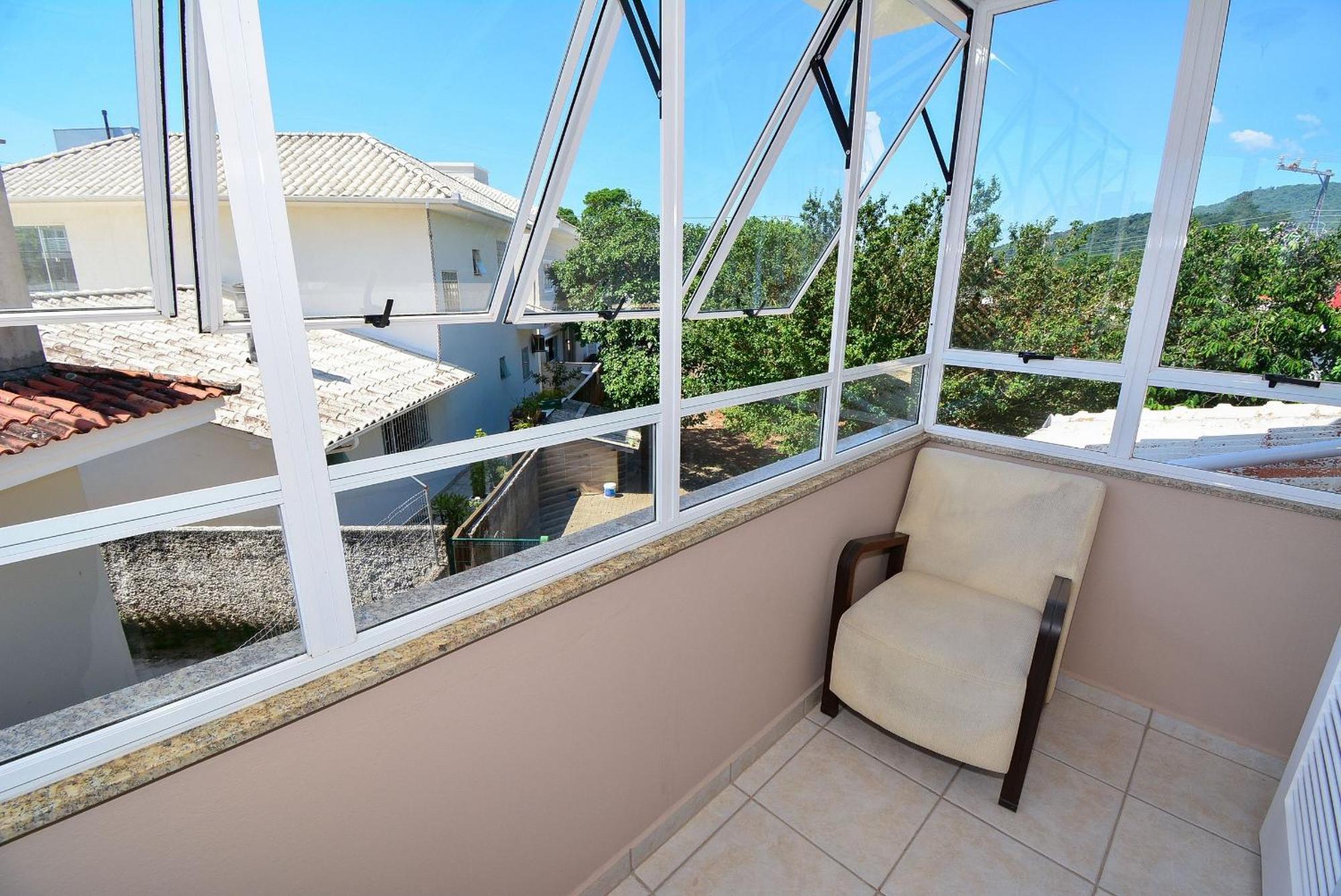 Casa Com Piscina Morro Pedras - Sdi012